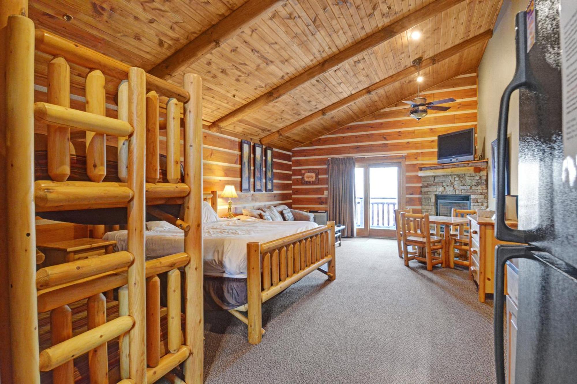 The Lodges At Sunset Village McHenry Habitación foto