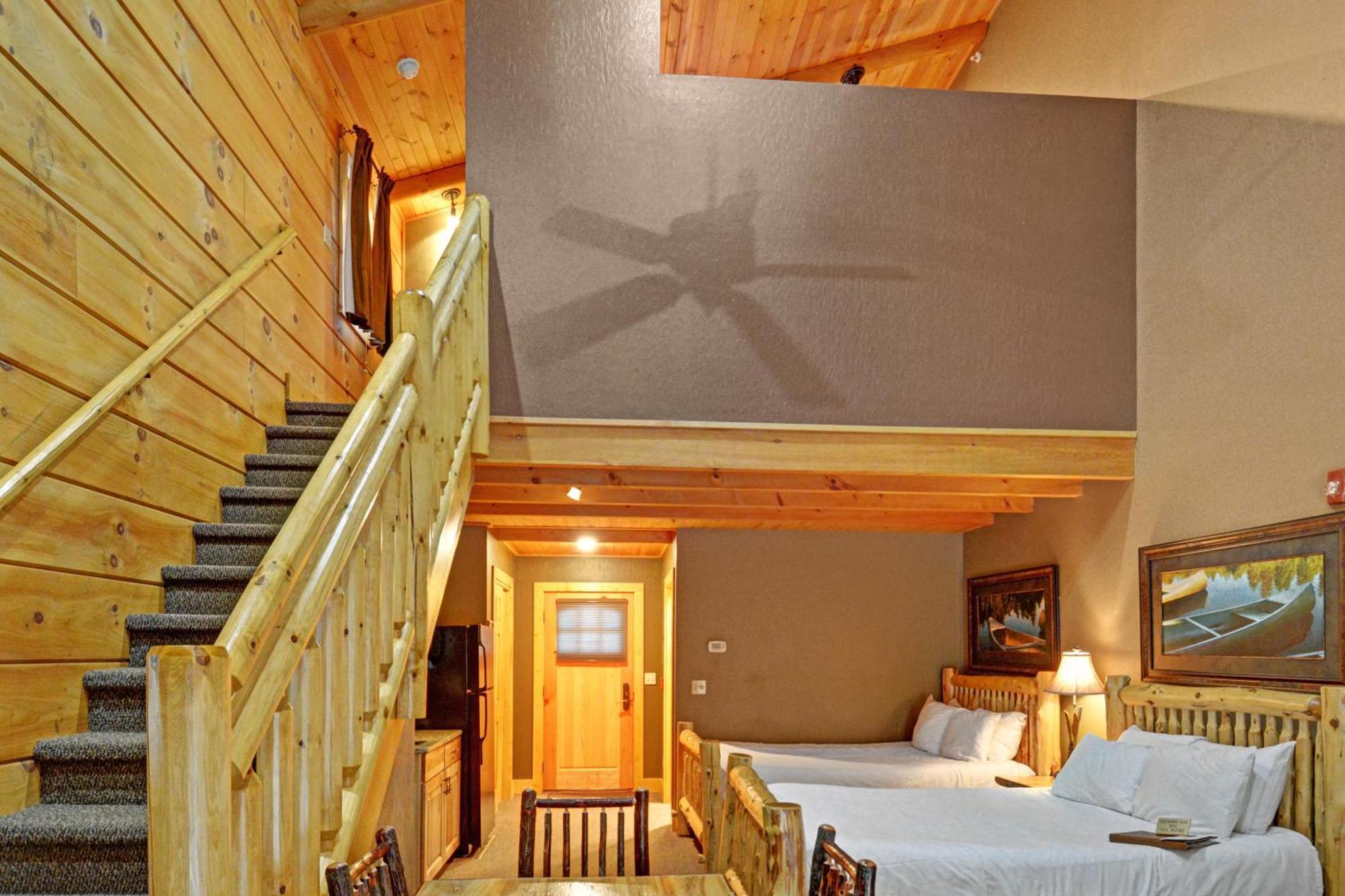 The Lodges At Sunset Village McHenry Habitación foto
