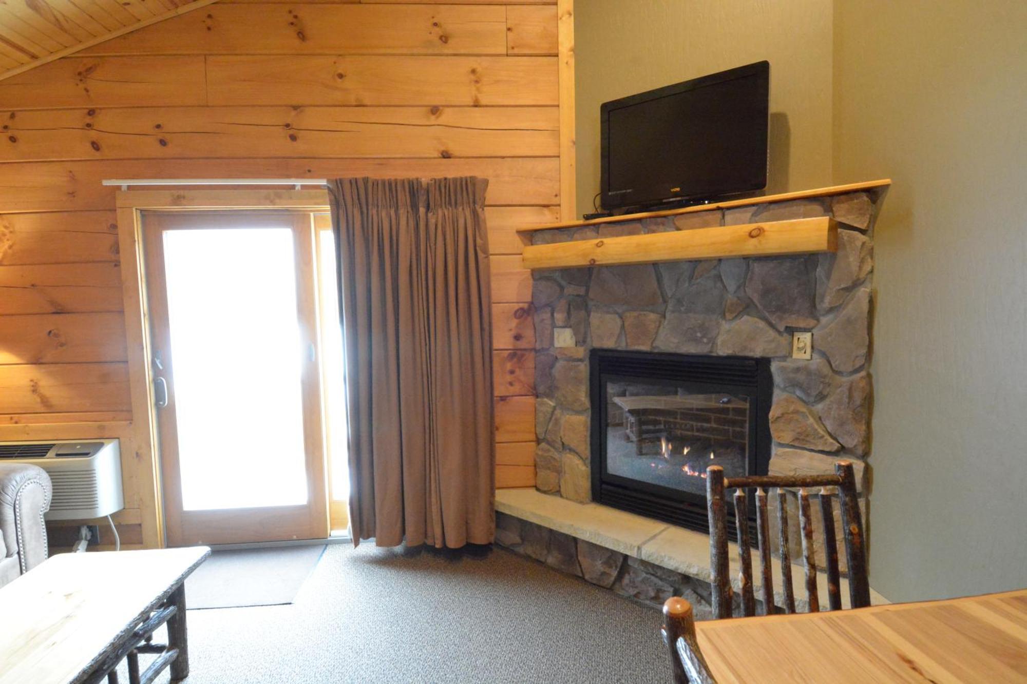 The Lodges At Sunset Village McHenry Habitación foto